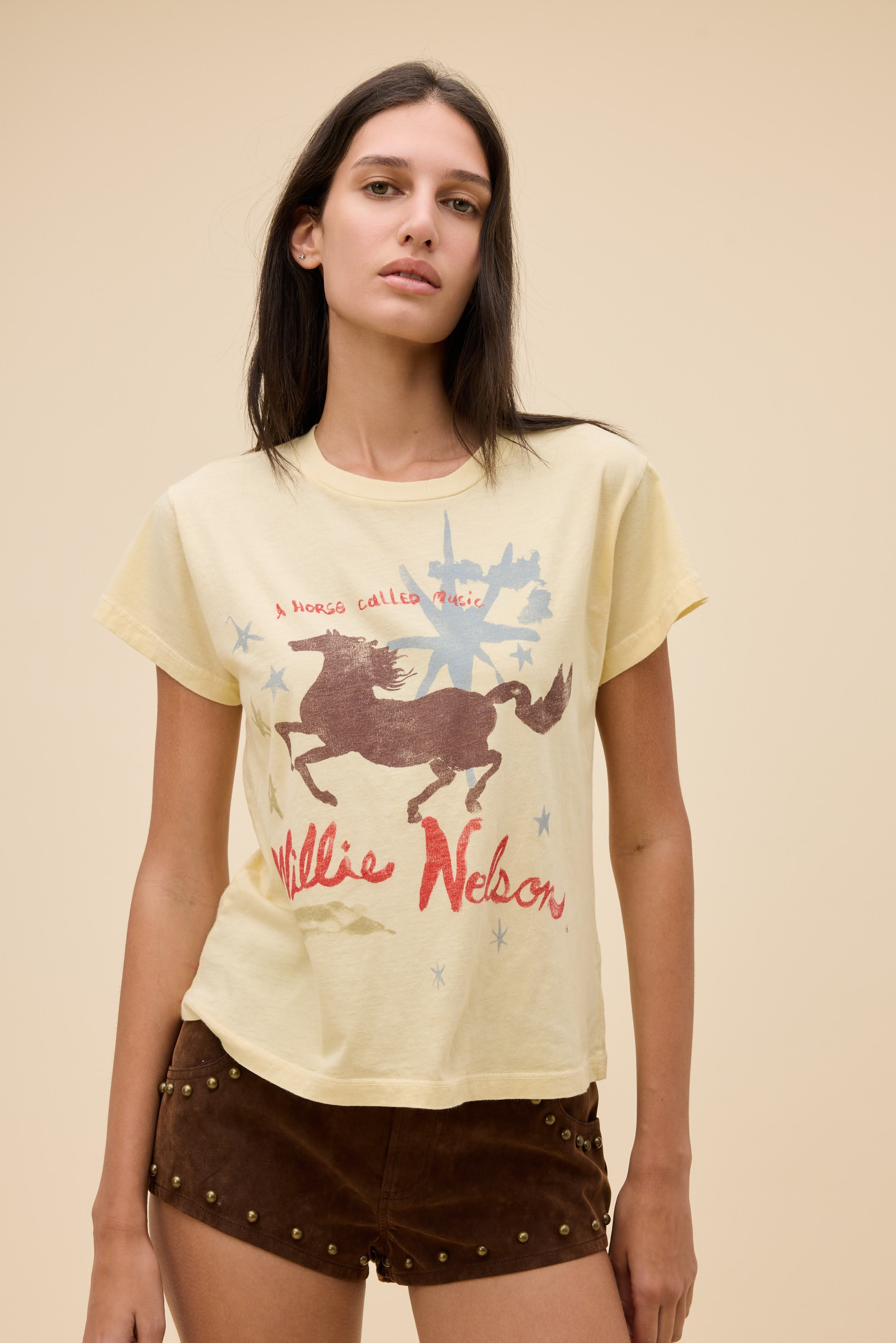 Willie Nelson Horse Called Music Solo Tee in Yellow | 100% Cotton T-Shirt in Pale Yellow | Daydreamer