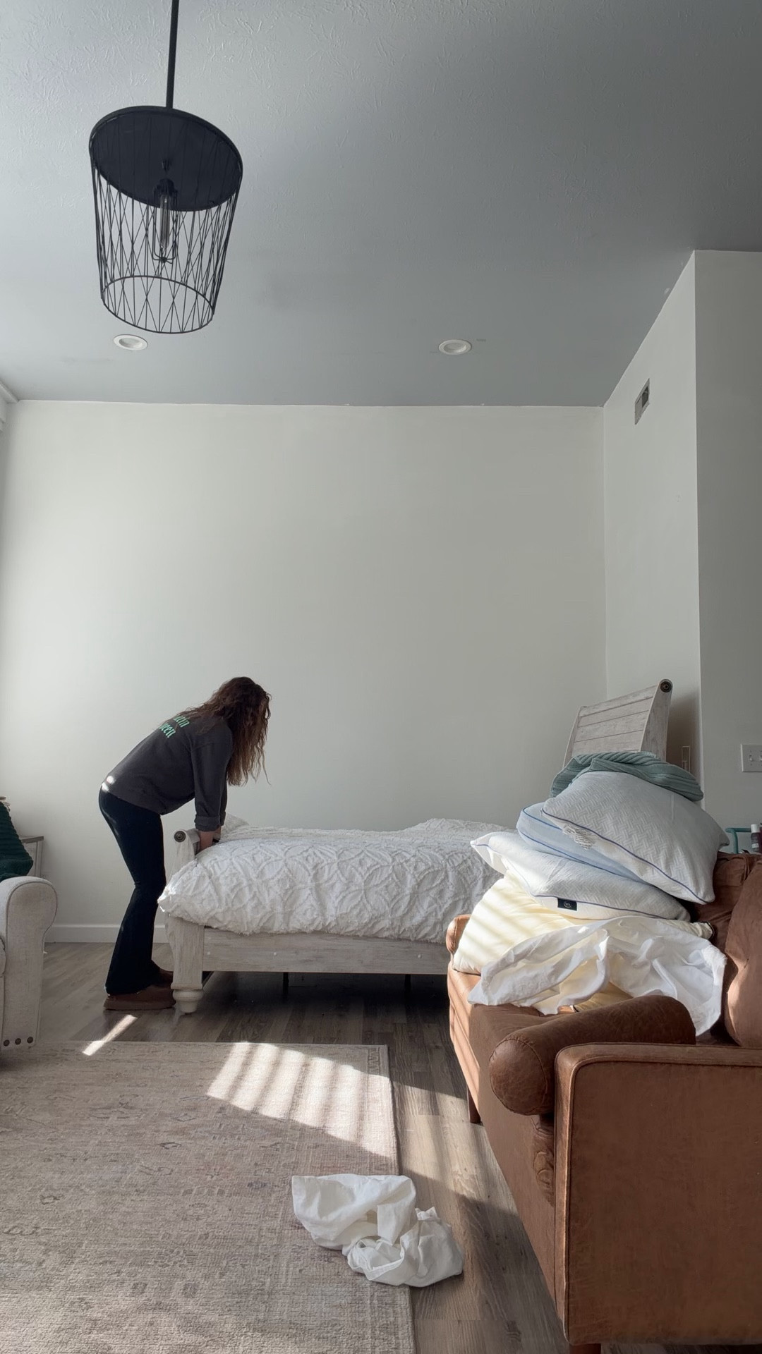 Passing period looks a little different these days 😂. Working from home gives me the option to get some household things done during the work day! I’m teaching in my studio, and we do offer the studio as an Air Bnb rental- we had a guest check out so today I made the bed with freshly cleaned linens and got everything prepped for our next guest this week  

#LTKOver40 #LTKWorkwear #LTKHome
