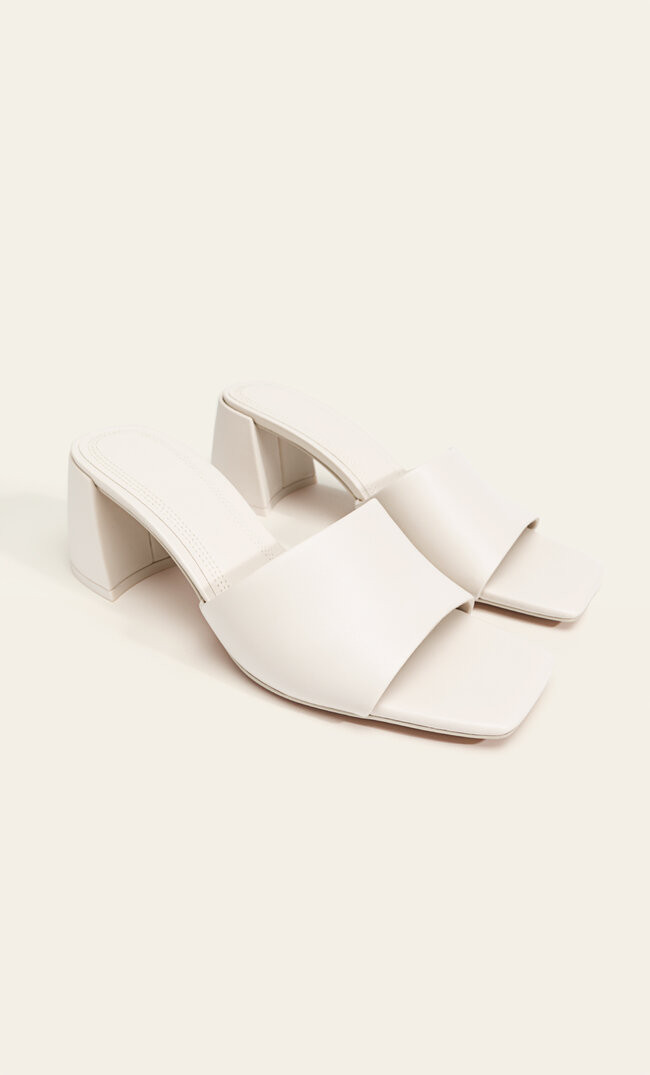 Heeled mule sandals | Stradivarius (UK)