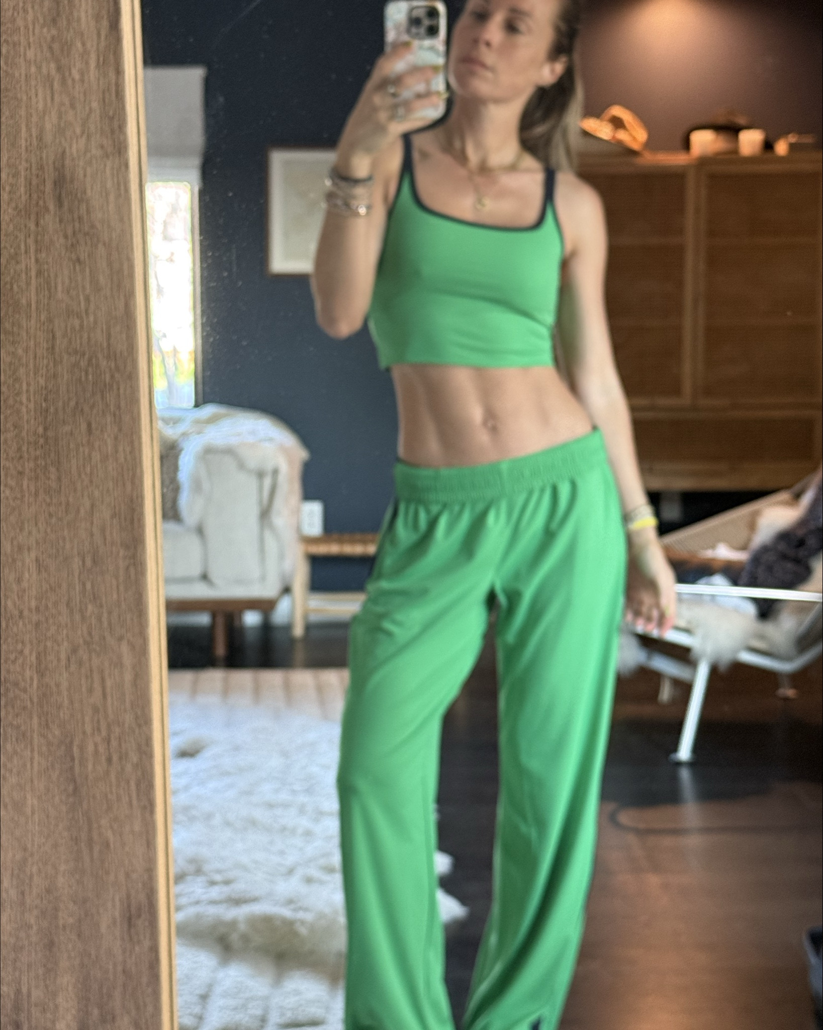 Cutest little track suit! I’m in love 💚

#LTKootd #LTKfitnessgoals #LTKmomlife