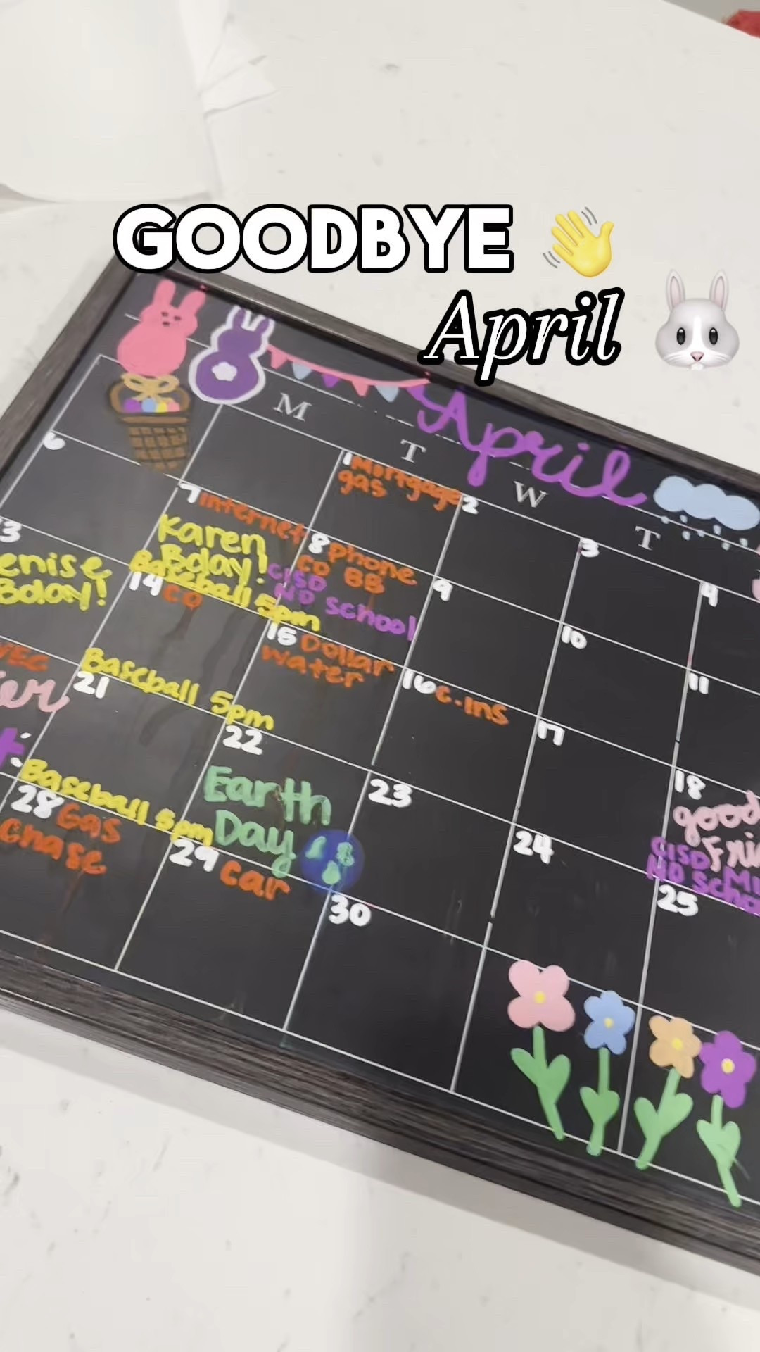 May all your days be bright! #chalkboard #calendar #chalkmarkers

#LTKHome