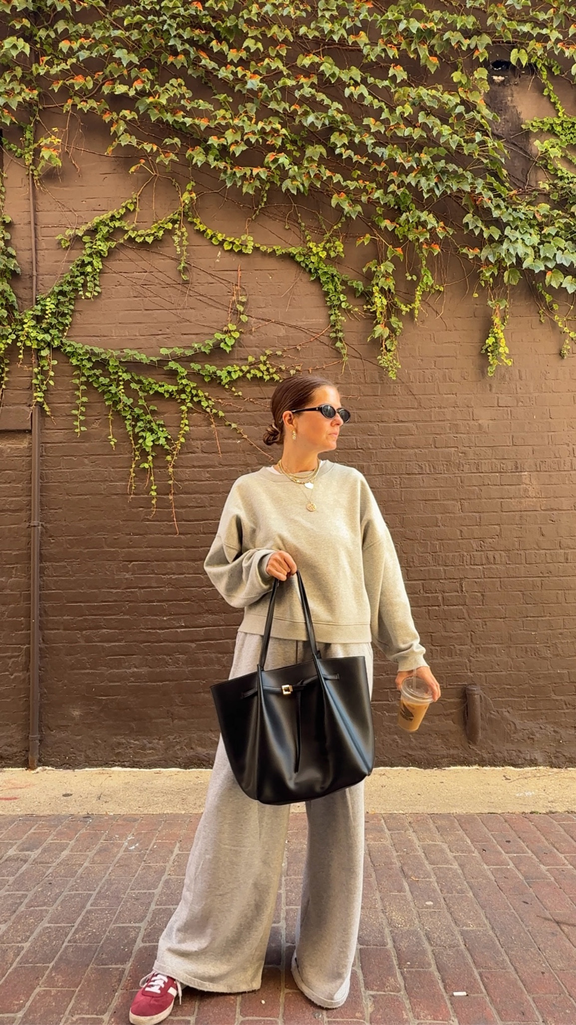 The comfiest sweat set from gap. Comes in petite, regular, and tall. Wearing regular small in pants, and regular medium in top 

#LTKShoeCrush #LTKOver40 #LTKSaleAlert