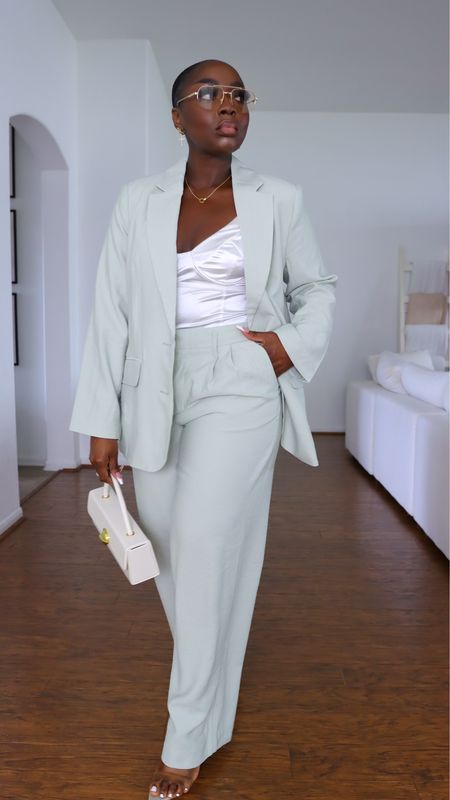 Love this suit from target and the color 🤌🏾

#LTKbeauty #LTKstyletip #LTKfindsunder100