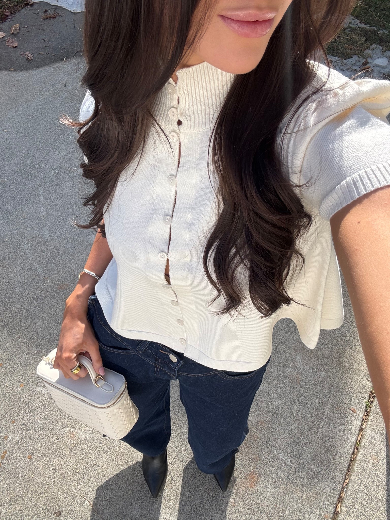 OOTD from Vestique 🤍👖

#LTKSeasonal