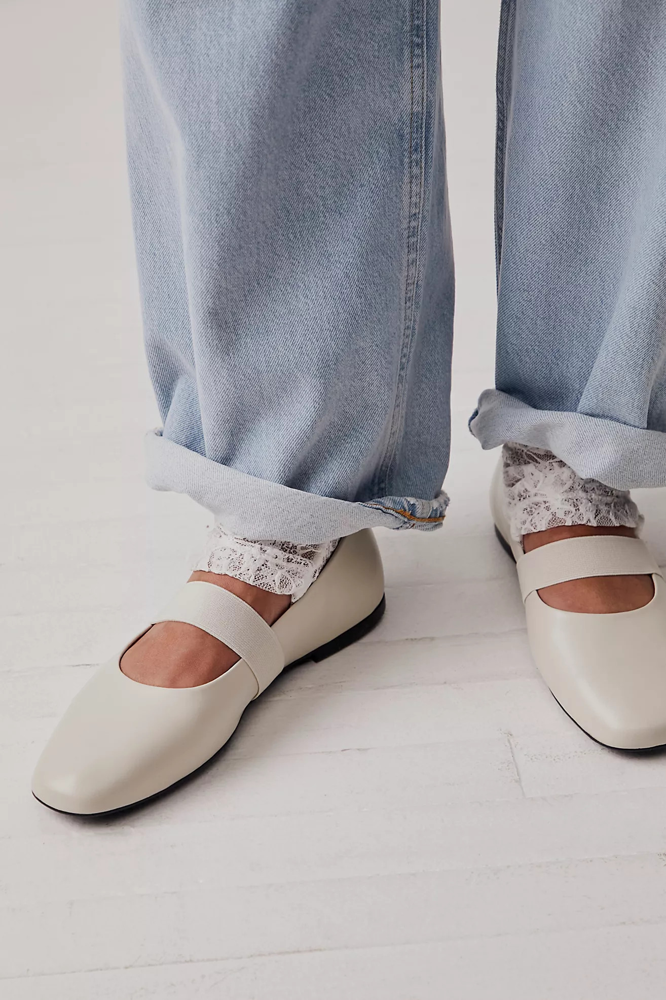 Vagabond Jolin Flats | Free People (UK)
