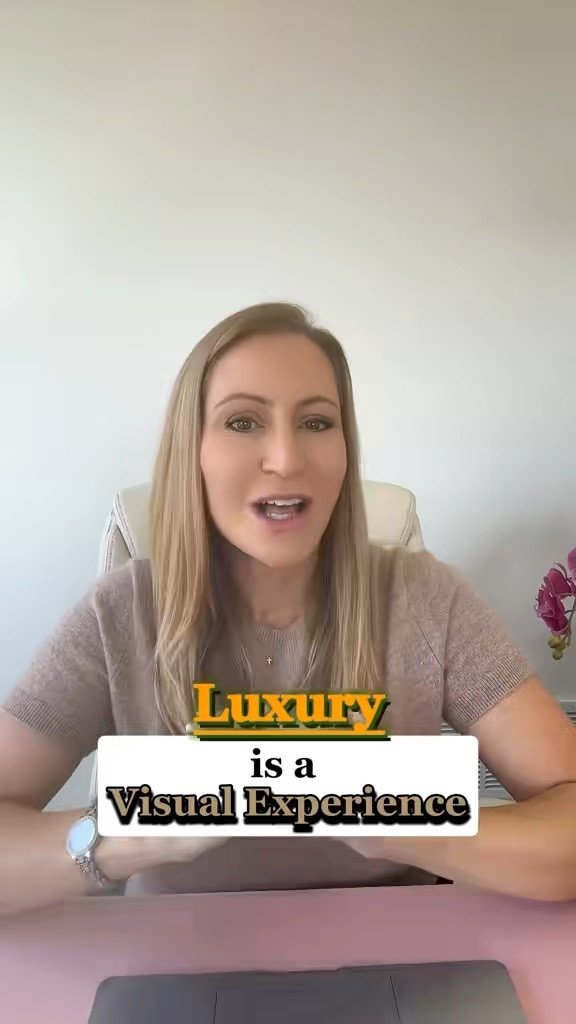 Luxury isn’t a logo—it’s visual clarity.

The outfits that feel the most elevated usually aren’t wearing more. They’re wearing fewer pieces that compete for attention.

✔️ One focal point
✔️ Balanced proportions
✔️ Harmonious colors
✔️ Intentional styling

That’s why a beautifully styled blazer, great denim, and classic accessories can often feel more luxurious than head-to-toe designer labels.

I’ve linked timeless wardrobe staples that create this polished, elevated look without relying on logos.

#LTKStyle #ClassicStyle #QuietLuxury #TimelessWardrobe #CapsuleWardrobe

#LTKOver40