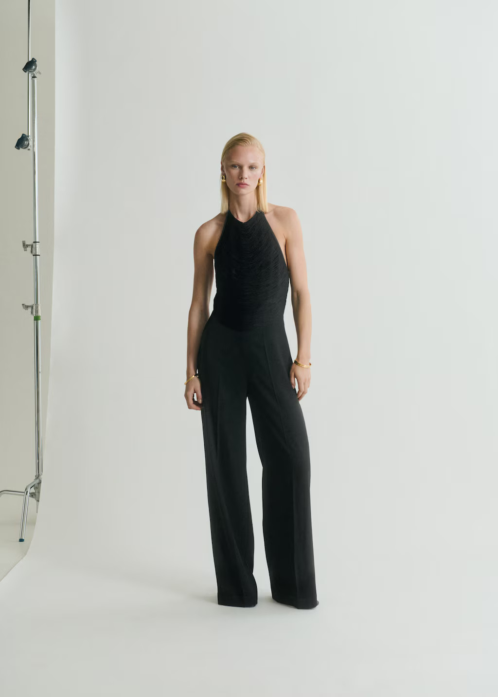 Halter neck jumpsuit black - Woman - M - MANGO | Mango (US/MX/AU)