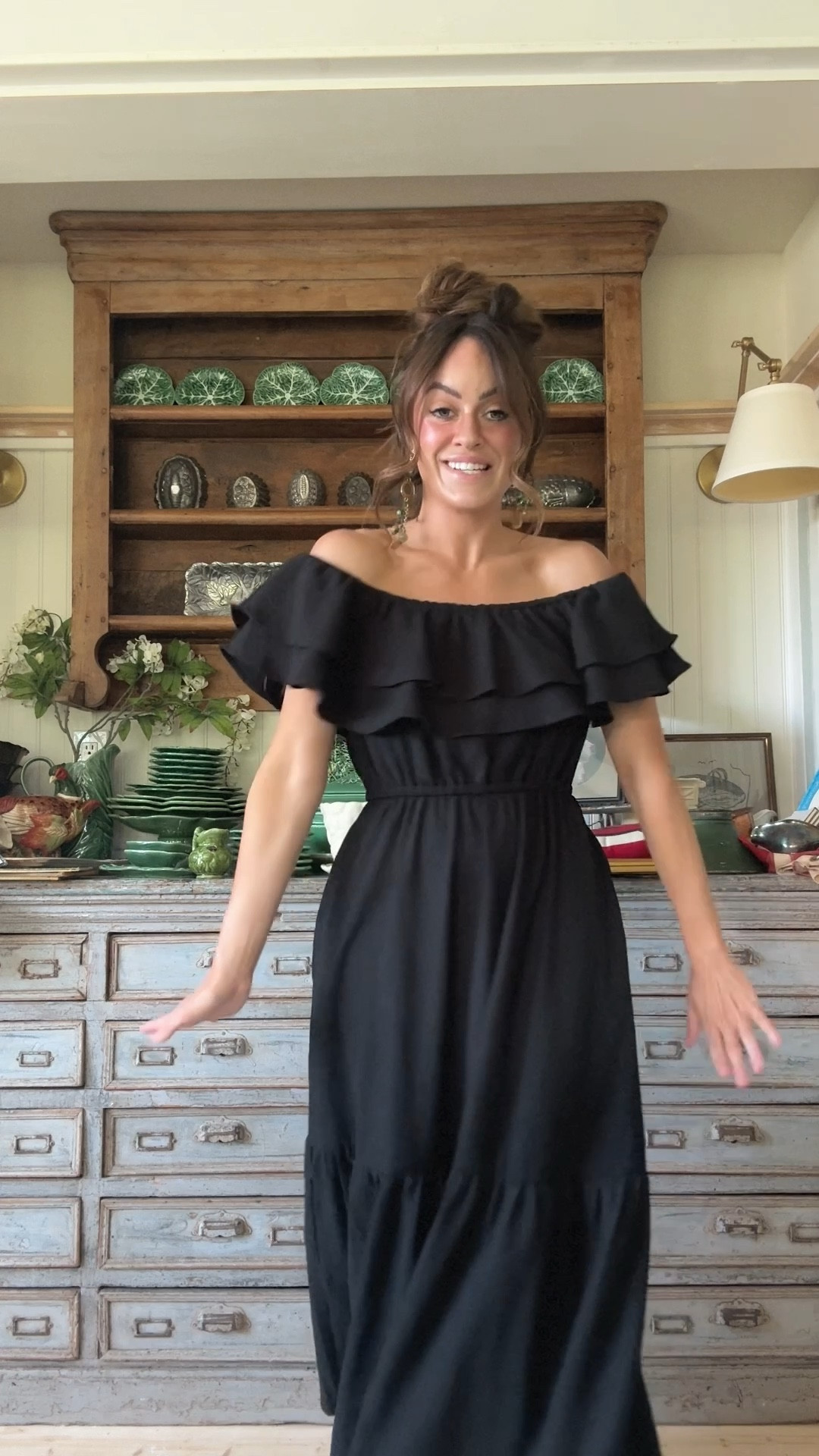 My new favorite summer dress! I love off the shoulder style and this one is so flattering. Linked this dress & my recent Walmart haul below: 


#walmartpartner

#LTKFindsUnder50 #LTKSeasonal #LTKStyleTip