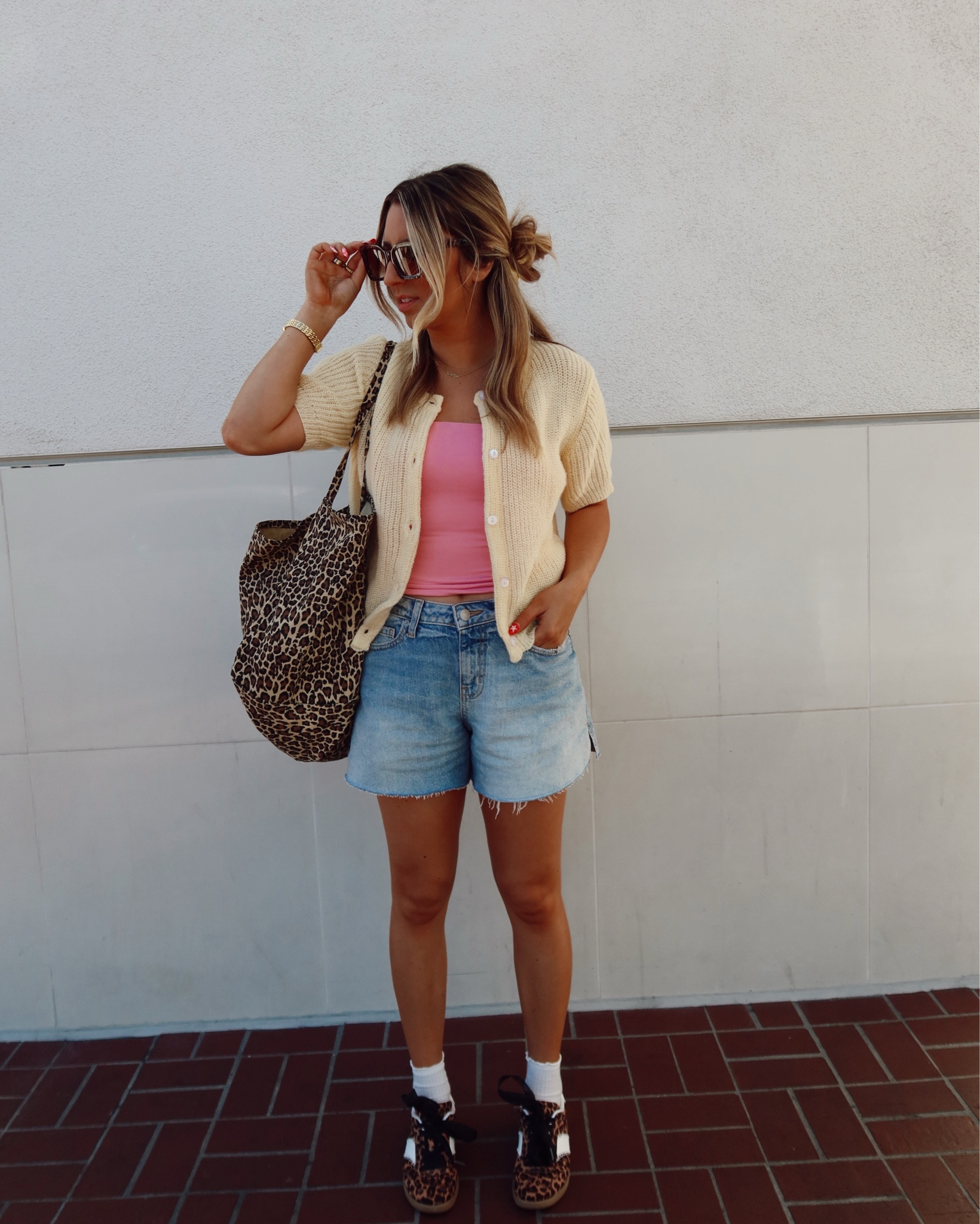 Spring vibes mom outfit 💐🌸💞

#LTKSpringSale #LTKmomlife #LTKootd