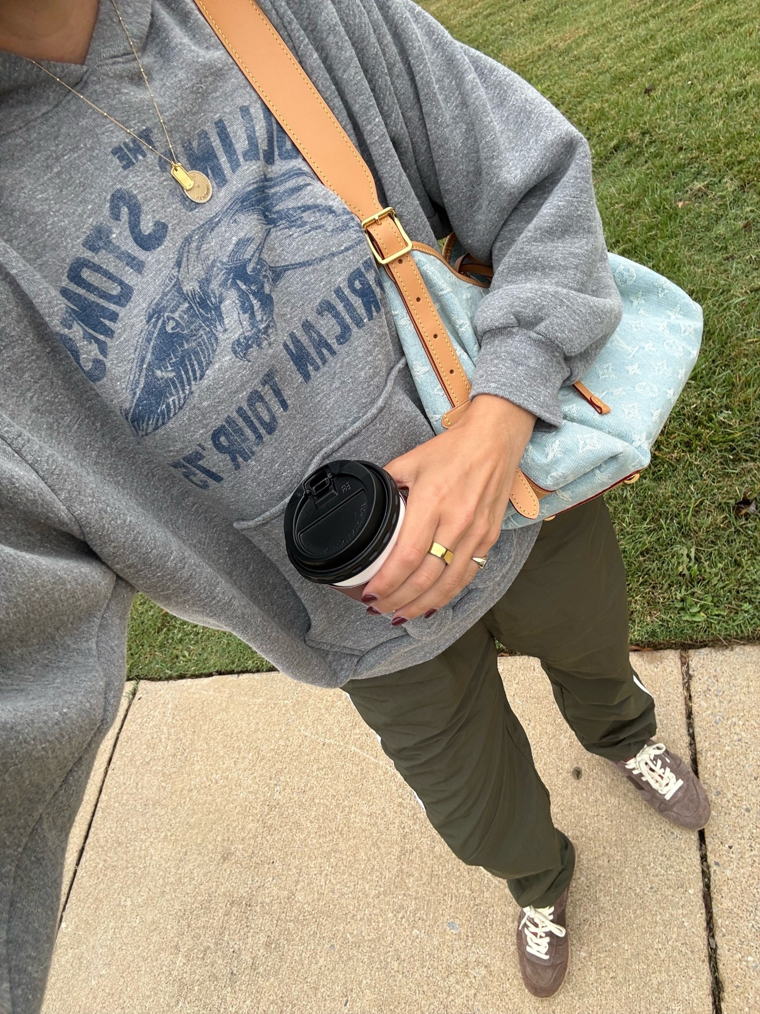 School drop off outfit. Casual fall outfit with the softest graphic sweatshirt and track pants.

#LTKootd #LTKmomlife