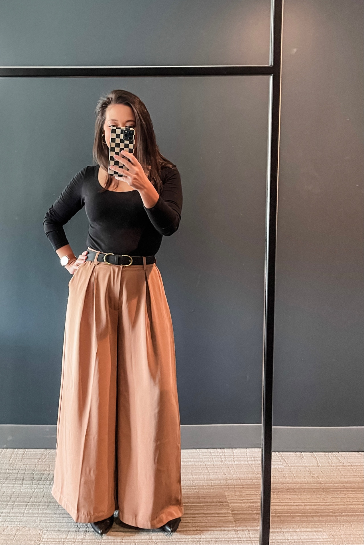 Amazon. You WIN. Again. Always. These pants are a dream come true for this 5’1, 128lb girly. Adding allllllll of the colors to my cart! I ordered a Small Short for reference. 🛒

#LTKFind #LTKstyletip