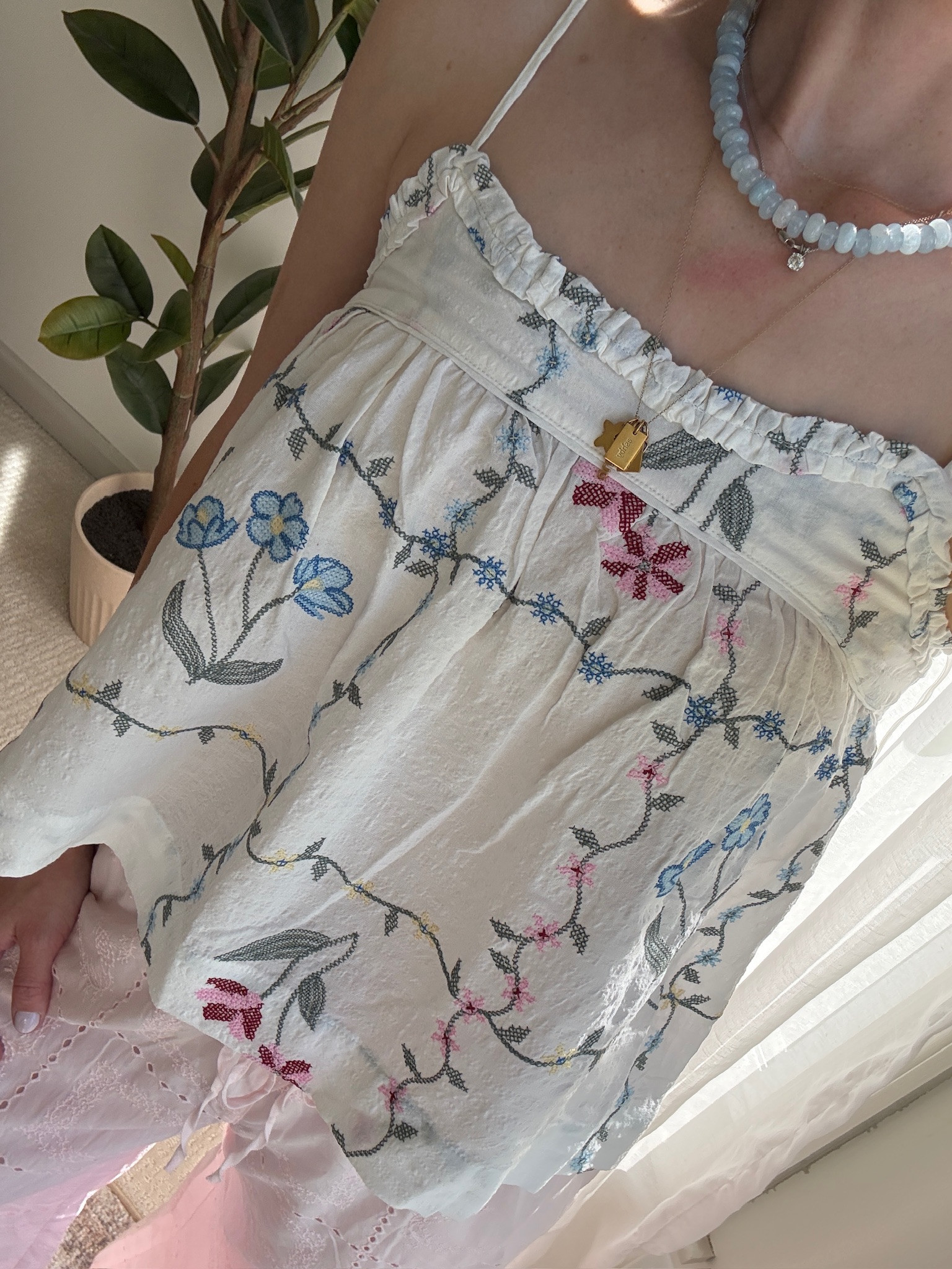 i cant stop wearing this!

Size small in everything!

Target, target Memorial Day, Memorial Day sale, Memorial Day outfits, summer outfits, ruffle tops, American flag sweater, rompers, baby doll tops, target tops, target new arrivals, target haul, Hallie Ragan

#LTKgrwm #LTKootd #LTKSeasonal