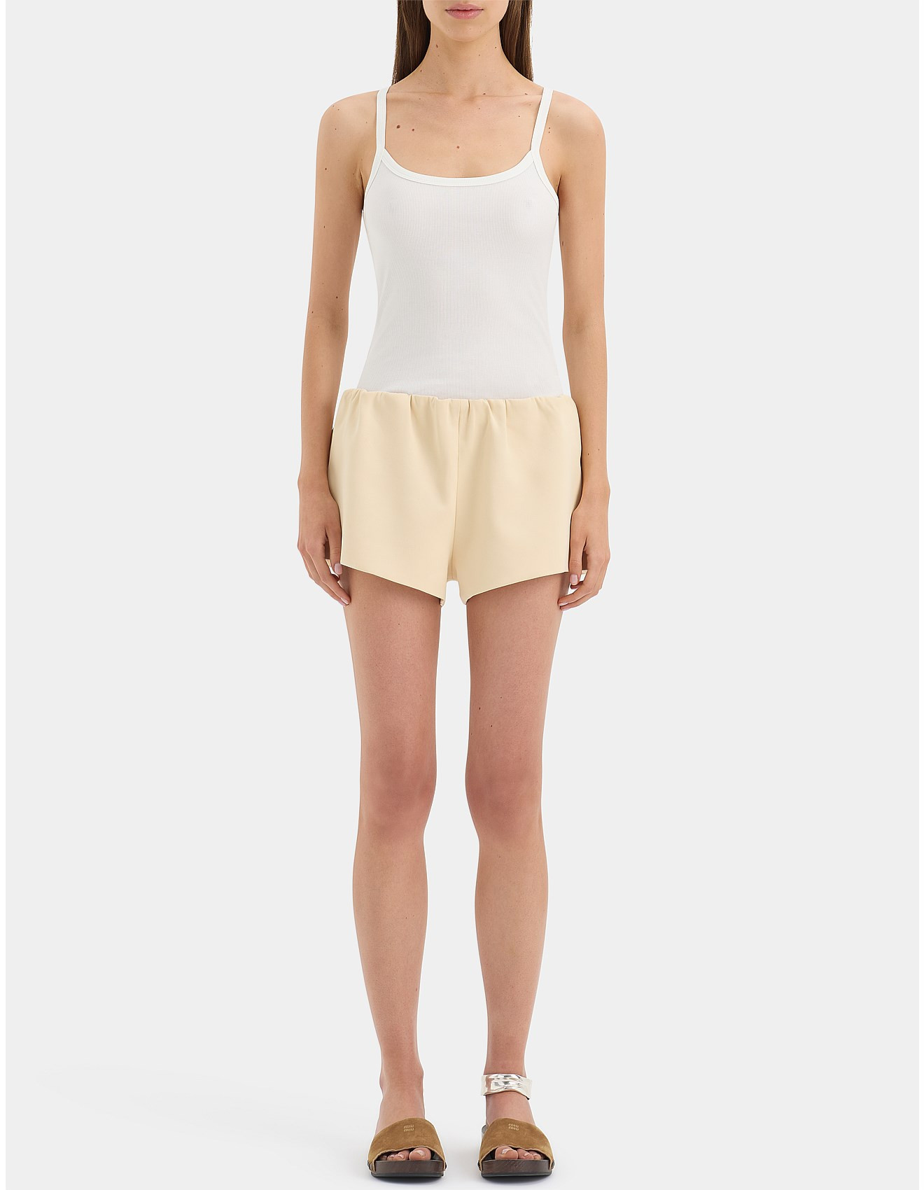 SIR

Sabina Gathered Mini ShortPrice $300.00$300.00 | David Jones (Australia & New Zealand)