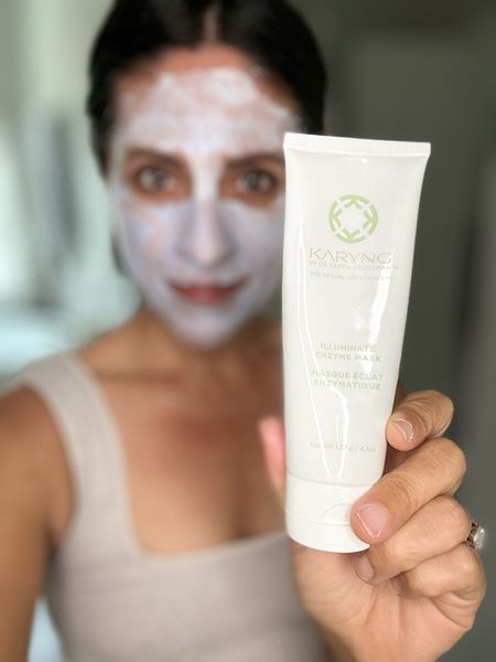 Skincare Selfie with this Illuminate Enzyme Mask. I love a good skincare session & this mask exfoliates, brightens, tightens pores & makes me feel like I just had a facial. At home  

#LTKbeauty #LTKfindsunder50 #LTKover40