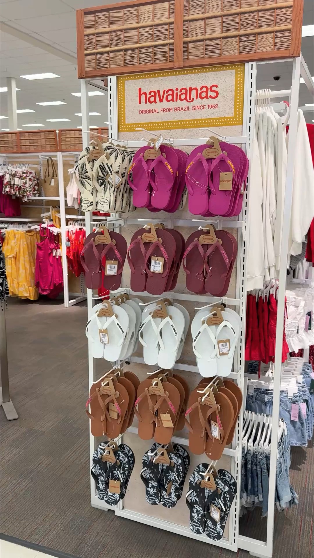 Target havaianas, target shoes, flip flops, sandals, target summer essentials, beach vacation, summer shoes, target finds, target favorites, target must haves 

Target now has Havaianas!😍☀️🌴 

#LTKSwim #LTKSeasonal