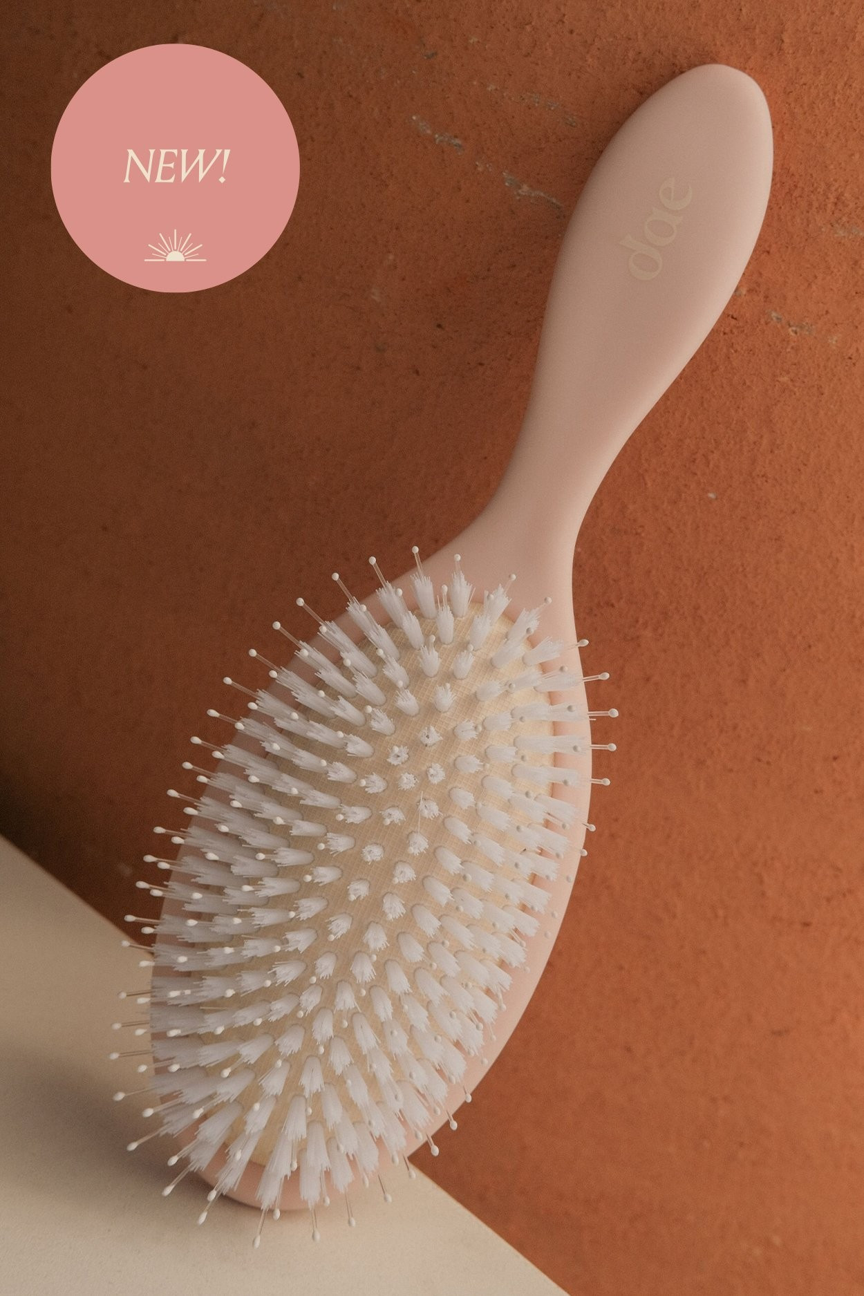 Vegan Detangle + Style Brush | Dae Hair Inc