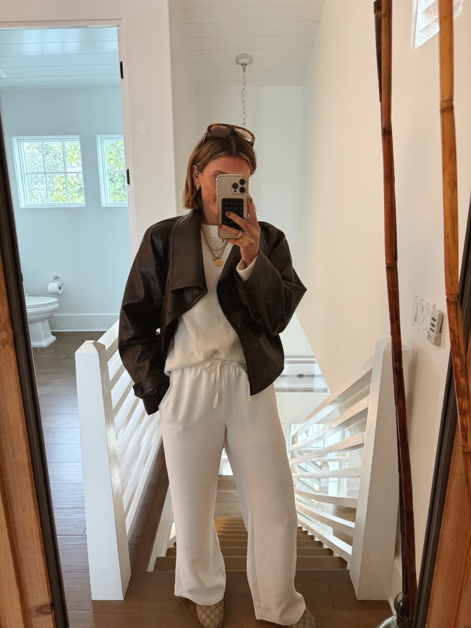 Airport outfit, travel outfit 