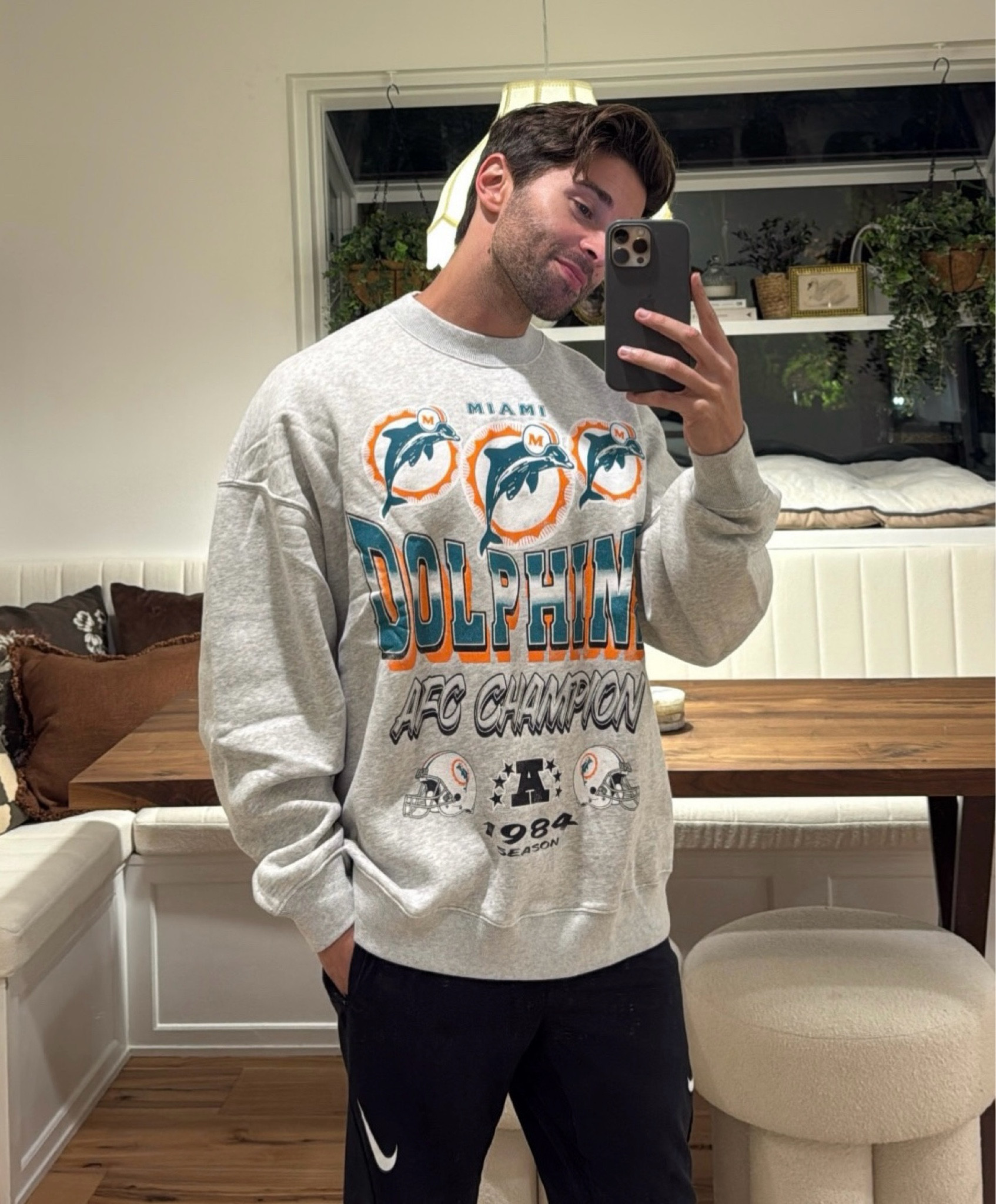 Miami Dolphins vintage sweater  