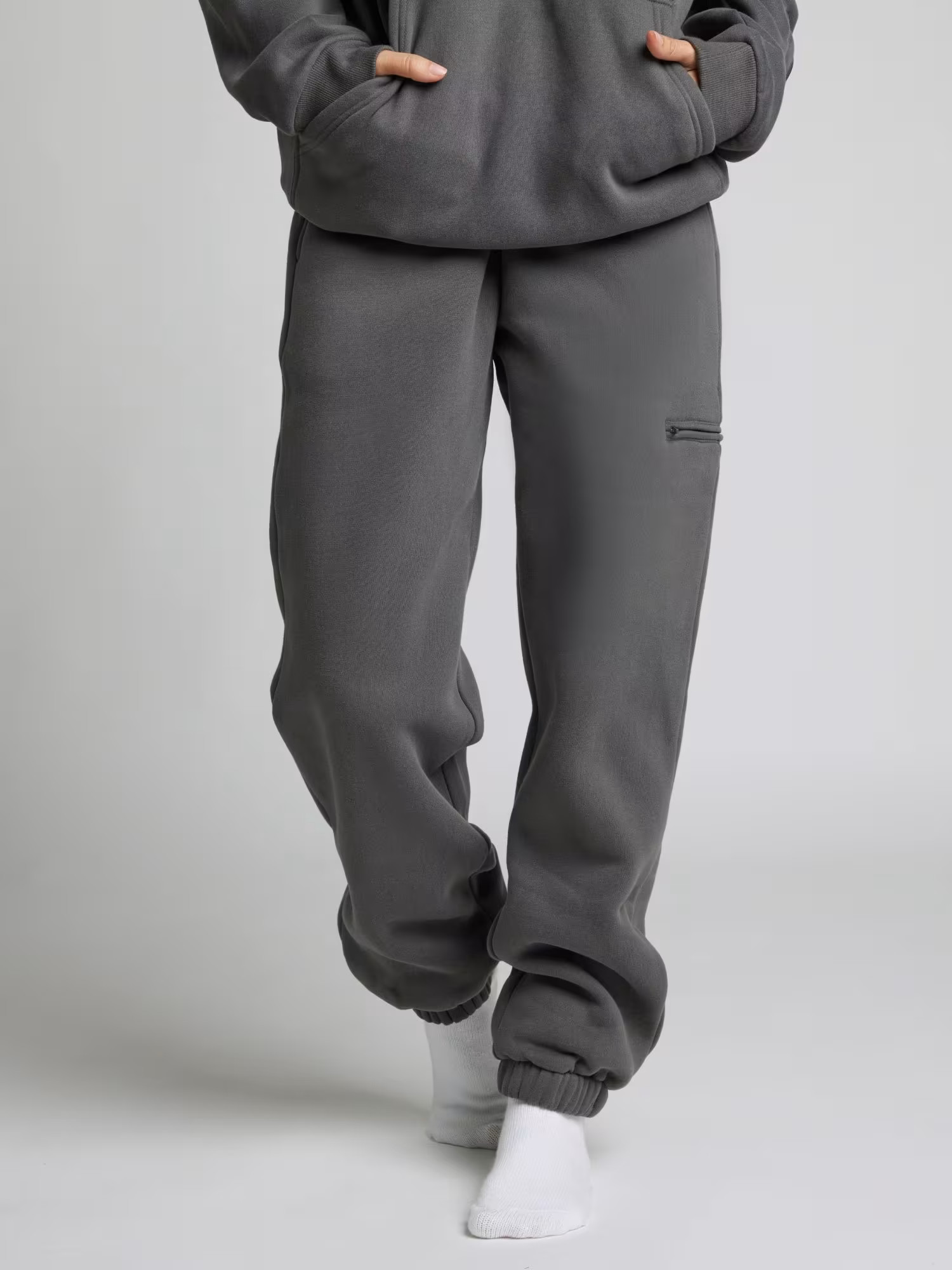 Airplane Mode Travel Sweatpants — Comfrt | Comfrt