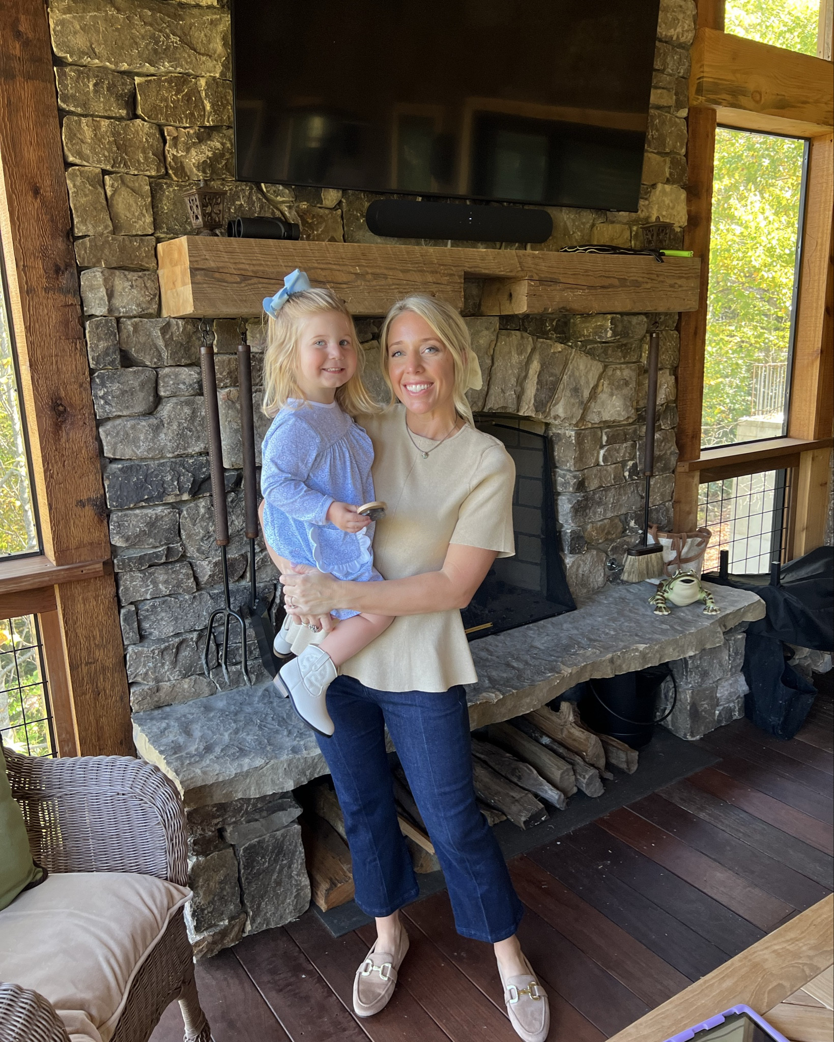 Mountains outfits: loving this peplum sweater top for fall and kick cropped jeans (wearing a petite and I’m 5’3)! The fit is perfect and quality is top! Highly recommend both! And the target flats 🥰

#LTKFindsUnder100 #LTKStyleTip #LTKTravel