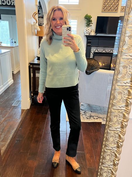 Spring  outfit- chilly day

Beautiful sea form  green super soft sweater fits true to size 

Girlfriend straight leg jeans from Chicos tts dark denim and a great jeans and affordable.
Works if your tall I am 5’91/2

Amazon gold  designer inspired earrings 
$12

Steve Madden cap toe ballet flat


#LTKfindsunder100 #LTKworkwear #LTKstyletip