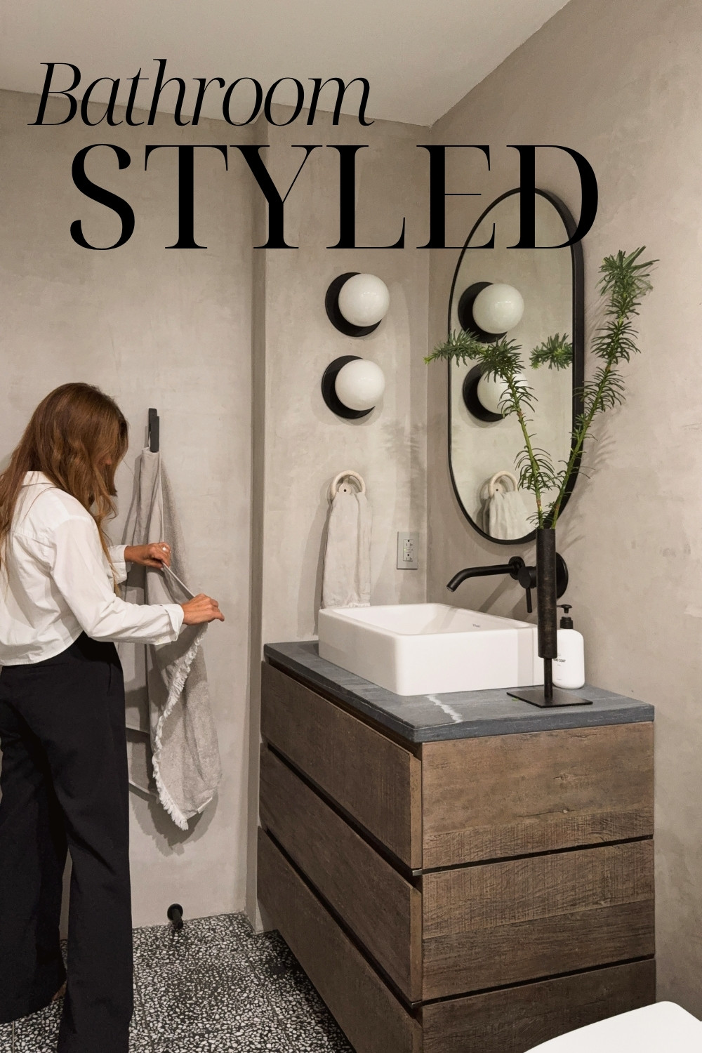 A simple bathroom, done right.
Clean lines, soft tones, and just a few pieces that make the space feel complete.
Shop the look.

#BathroomStyle #UnclutteredHome #CuratedLiving #DesignThatWorks #MadeByPatchi 

 