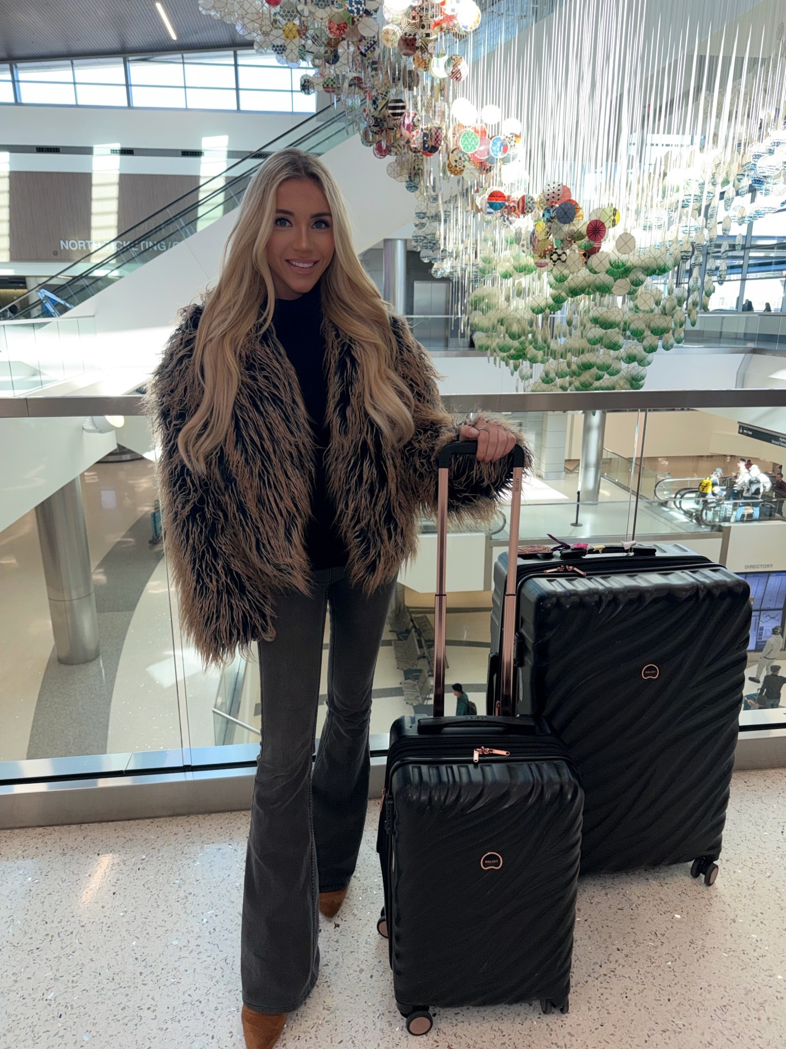 Got a few questions about my outfit so I linked it here! Also linked a few similar jackets bc this one is vintage so will sell out fast! I’m wearing a size XS in everything 

#LTKPetite #LTKdayinmylife #LTKgrwm
