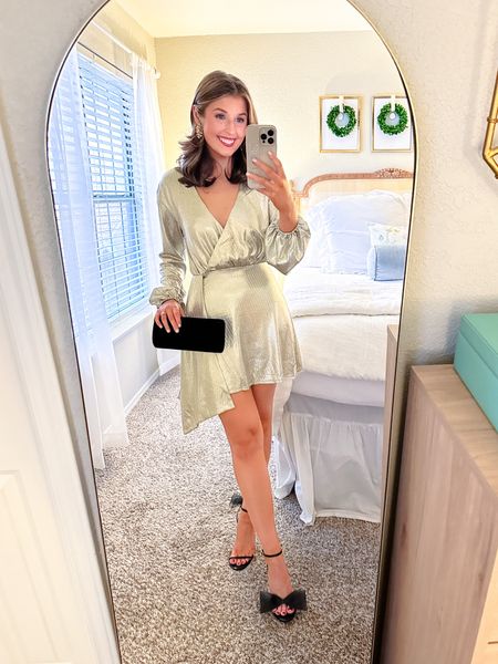 NYE outfit inspo! I sized up to a S but could have probably done an XS too — very stretchy material!

NYE outfit // gold dress // party dress 

#LTKstyletip #LTKSeasonal #LTKHoliday