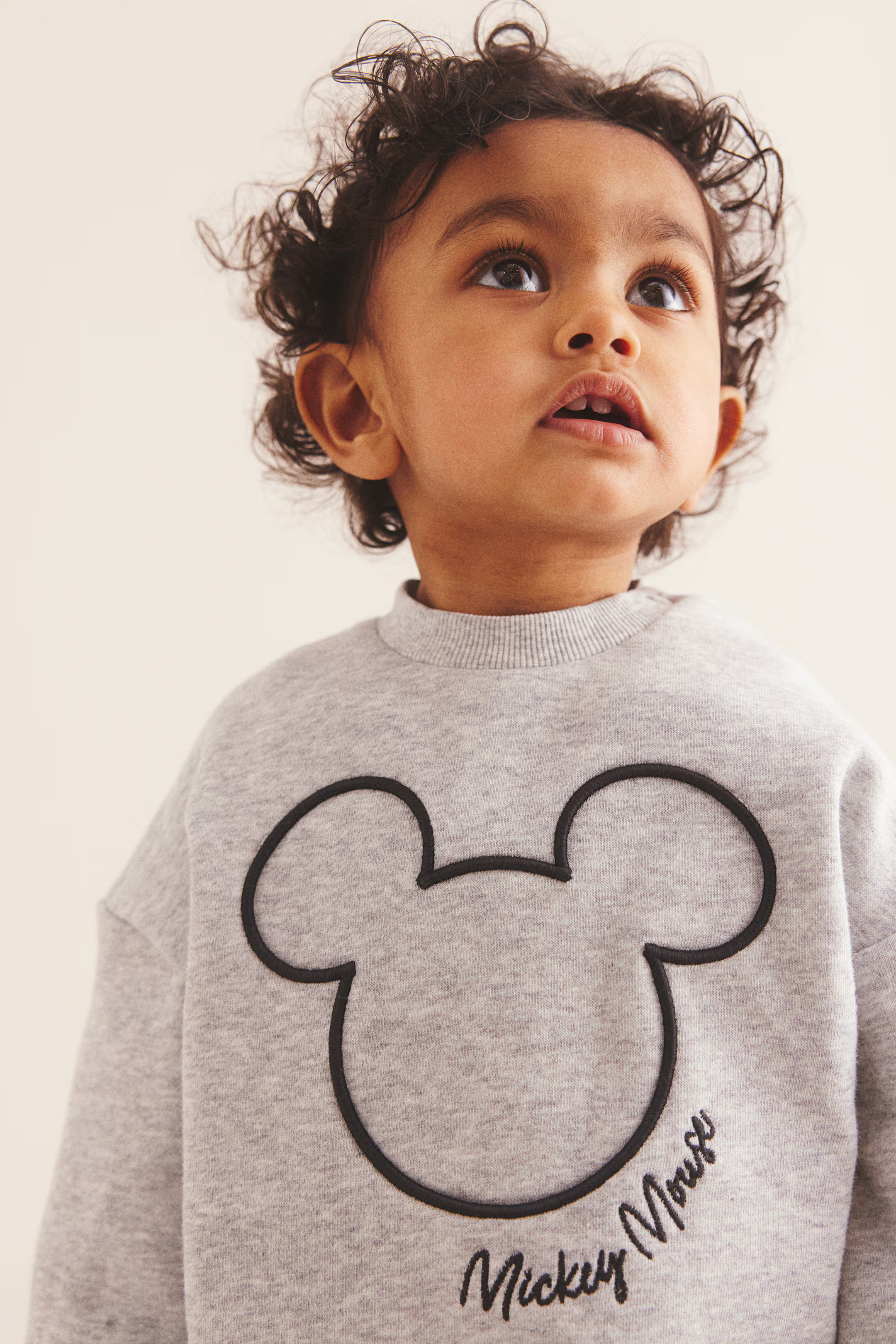 Crew-neck Sweatshirt - Crew-neck - Long sleeve - Gray melange/Mickey Mouse - Kids | H&M US | H&M (US + CA)
