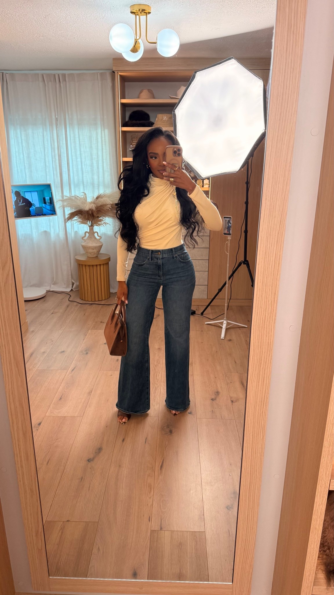 COZY FALL ESSENTIALS 🤎  

Soft textures and timeless neutrals — the cream turtleneck and denim combo is always a win for elevated comfort.  

Perfect for family dinners, Thanksgiving brunch, or weekend travels.  

📏 Sizing: Top (small) | Jeans (26) | Boots (true to size).  

thanksgiving casual outfit, neutral fall look, cozy chic outfit, fall fashion for women.  

Follow me on Instagram and YouTube @kirasfashionfinds

#LTKStyleTip #LTKPetite #LTKFindsUnder100