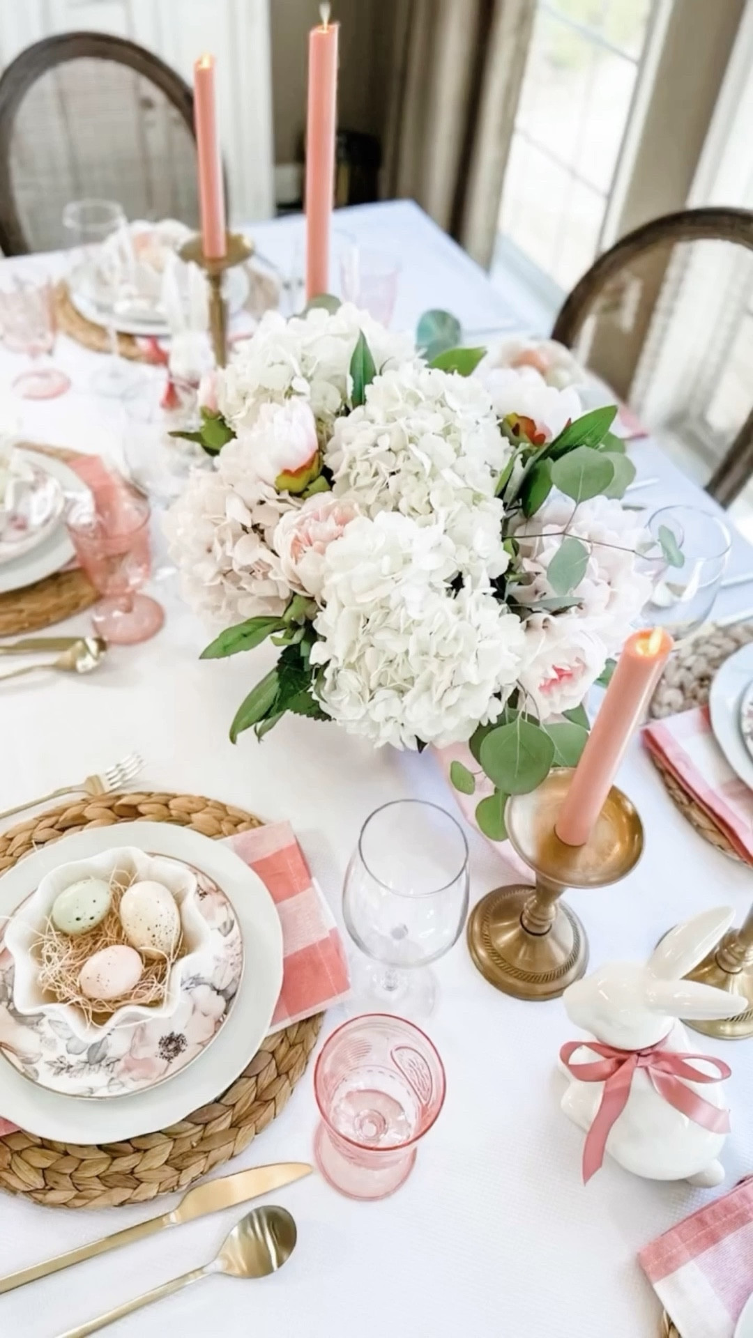 Easter Tablescape 🌸🐰

#LTKSaleAlert #LTKSeasonal #LTKHome
