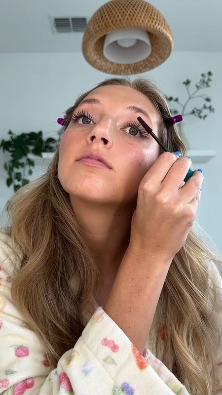 Brown mascara🤎 Thrive has some of my favorite mascaras for crazy long lashes too and only $25!

makeup tutorial, spring makeup, natural makeupp

#LTKbeauty #LTKfindsunder50 #LTKVideo