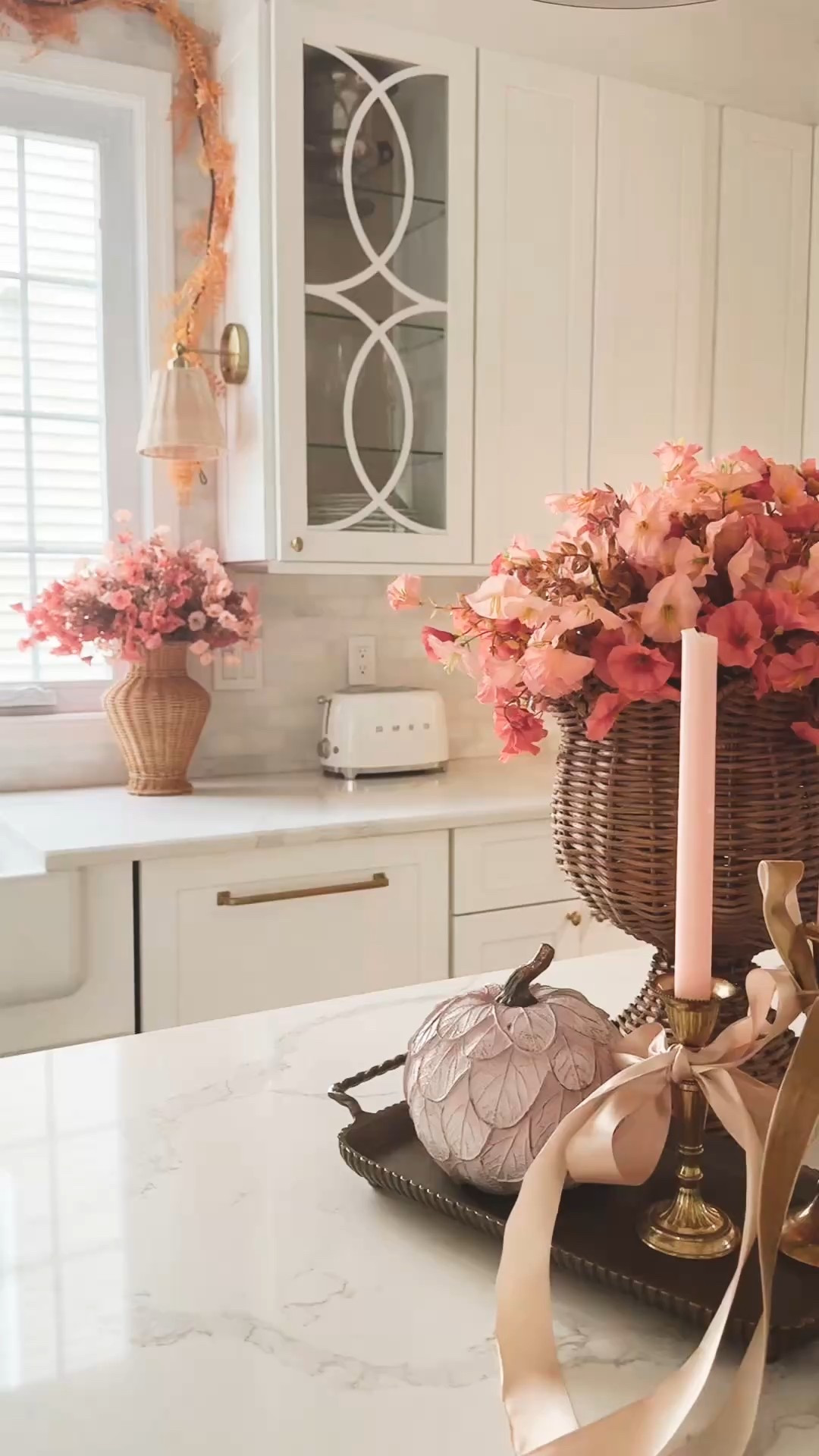 Fall kitchen style, fall decor 

#LTKSeasonal