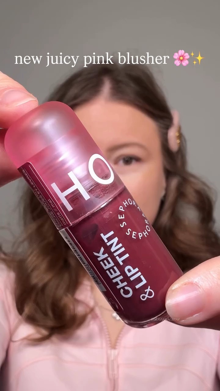 new juicy pink blusher 💖✨

@sephoracollection cheek & lip tint in pink splash

Use my @sephorauk discount code SLAVIANAPSPH to get 15% off 🛍️ 

Would you wear a juicy pink blush like this? 🤔💭

🏷️ sephora collection cheek and lip tint pink splash, juicy pink blush, fresh flushed cheeks, glowy summer makeup, pink cheek tint.

#sephoracollection #makeup #pinkblush #glowymakeup #rosycheeks