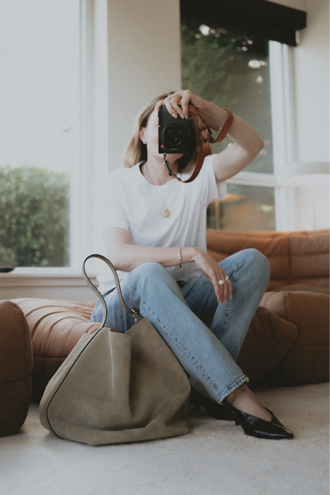 OOTD: blue jeans + white shirt + burgundy sling backs + taupe hobo bag 
Jeans: @Madewell 
T-shirt: @Lily Studio 
Heels: Massimo Dutti 
Bag: Toteme belted tote 
Coin necklace: David Yurman

#LTKSeasonal #LTKootd #LTKxMadewell