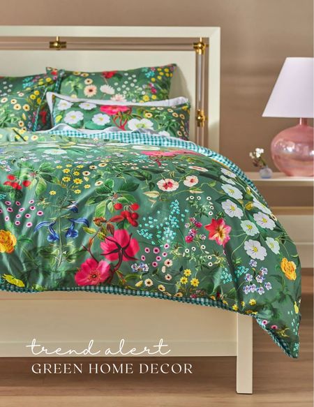 Trend Alert: Green Home Decor
Green floral bedding


#LTKhome