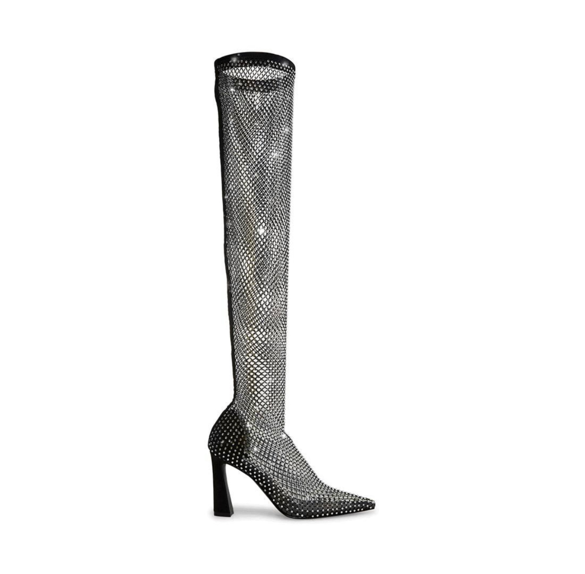 steve madden has all the shoes for the season! Heres a list of all the fire shoes available now & im always rooting for comfort. 

#shoesforfall #wintershoes #trendyshoes #shoes2022 #stevemadden #comfyshoes

#LTKSeasonal #LTKshoecrush #LTKcurves