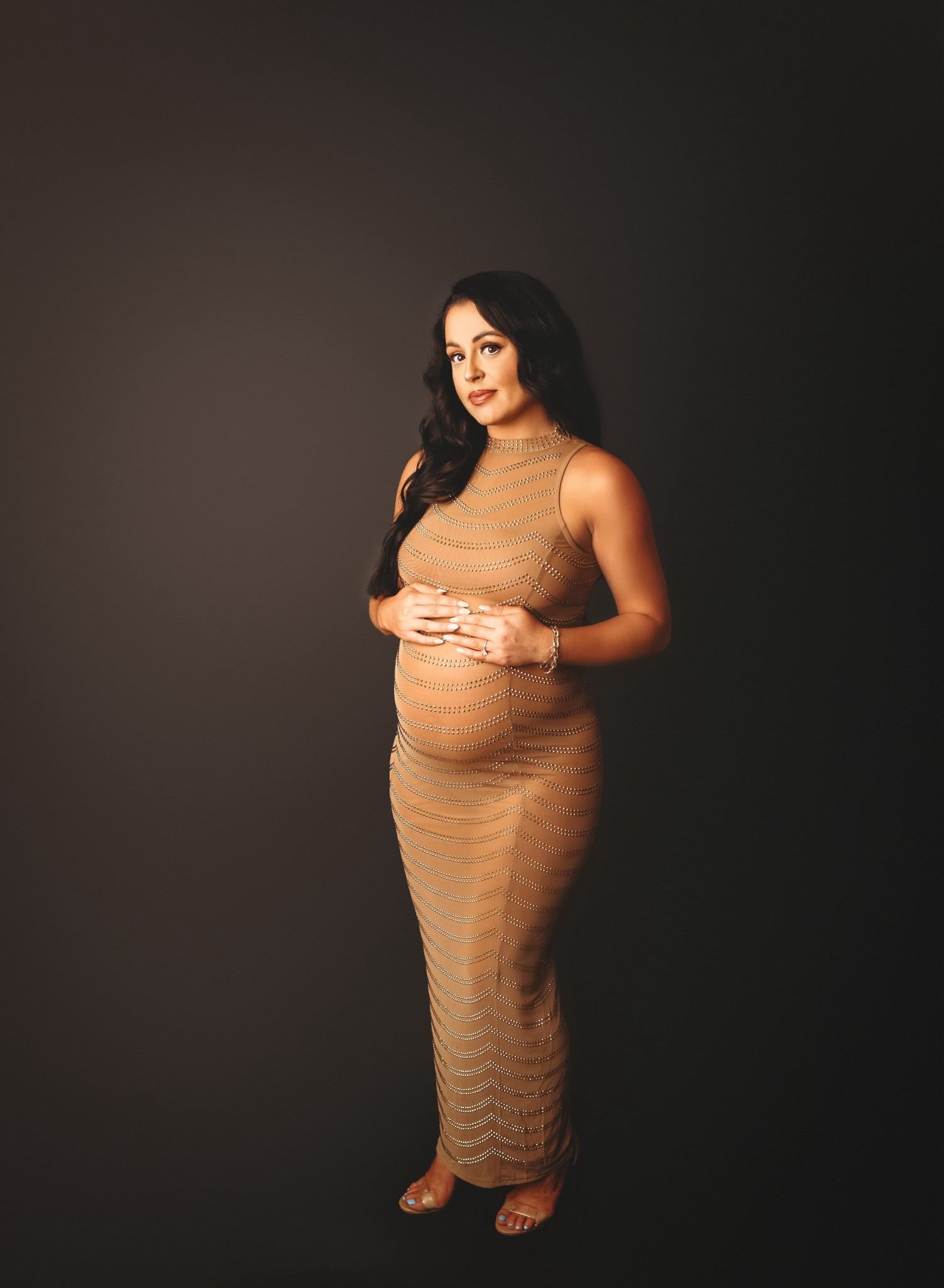 Under $60 Amazon gold sparkly maternity dress (medium, 5+ color options) #founditonamazon 

#LTKBump #LTKParties #LTKFindsUnder100