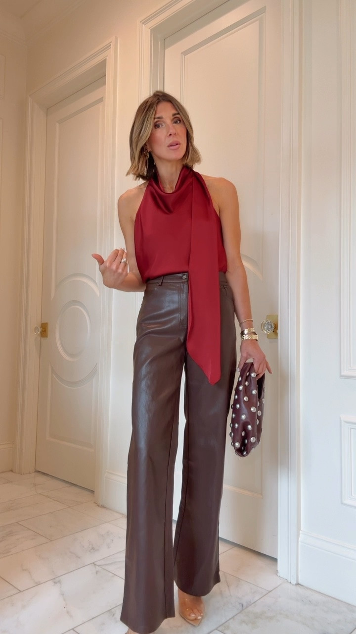 My favorite pieces from AQUA which is exclusively available at Bloomingdale's. Bloomingdale’s offers in-store or virtual stylist appointments! Free to book and so helpful for finding pieces that really work for you and your wardrobe. @bloomingdales @aquabrandofficial #bloomiespartner #ad