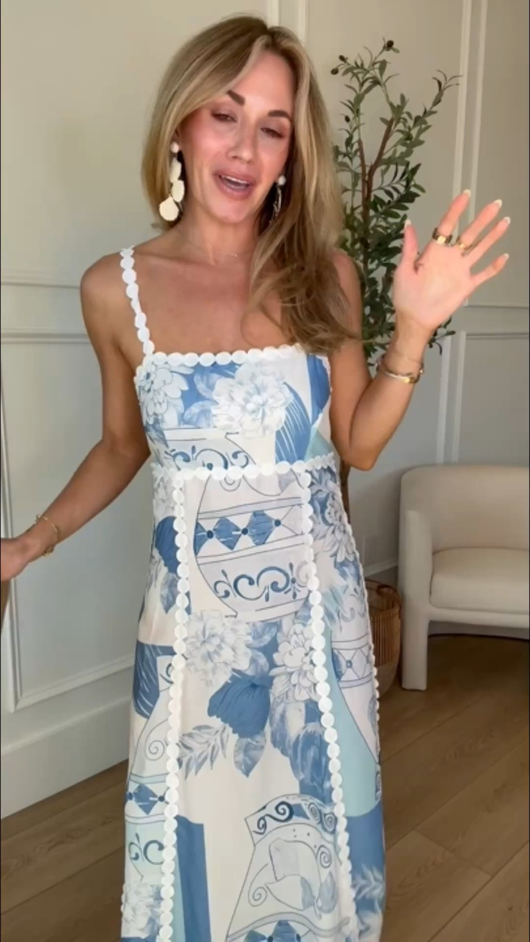 This dress looks so high-end, but it’s Amazon! Something about the print and the details make it look so much more expensive than it is. It’s perfect if you’re going out to dinner on a resort vacation or if you have a spring wedding coming up!

#LTKgrwm #LTKPetite #LTKootd