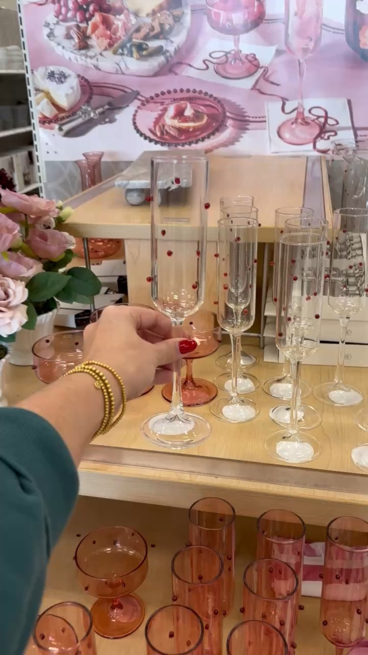 Are these not the cutest champagne glasses?!❤️ perfect for a galentine’s party or date night at homes!

Valentine, Valentine’s Day, target, home

#LTKFindsUnder50 #LTKSeasonal #LTKHome