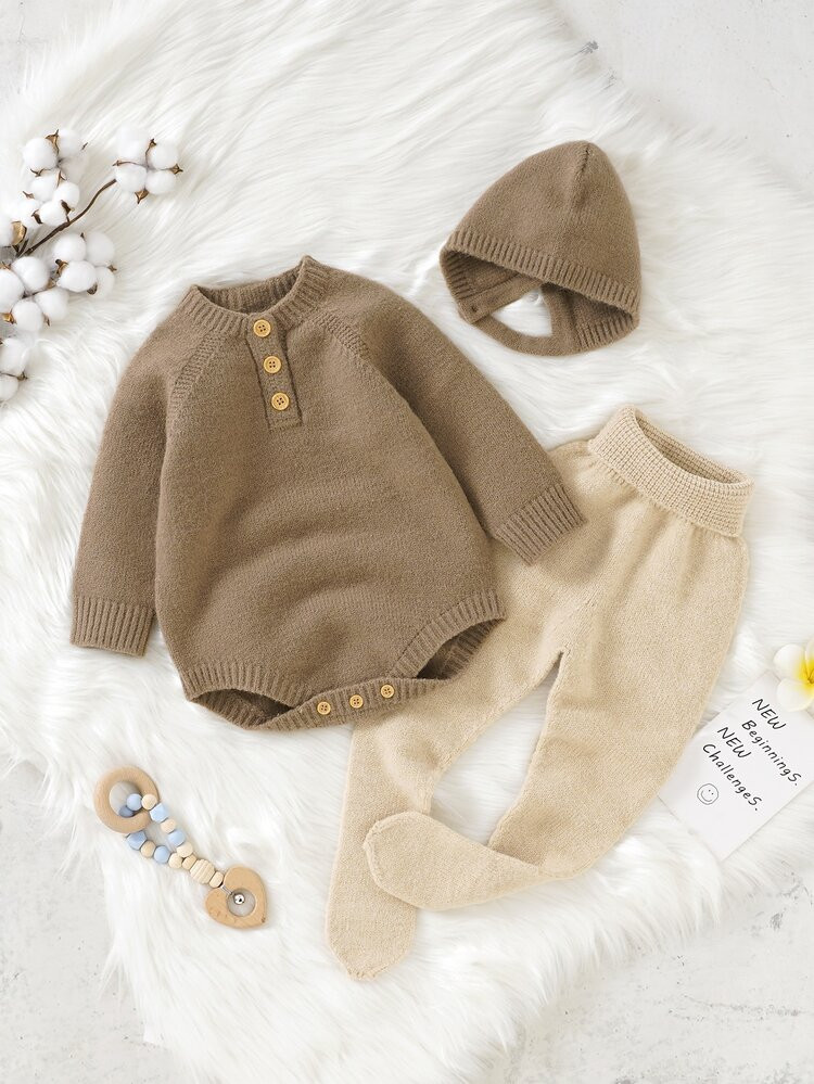 Baby Raglan Sleeve Button Front Knit Bodysuit & Knit Pants & Knit Hat | SHEIN
