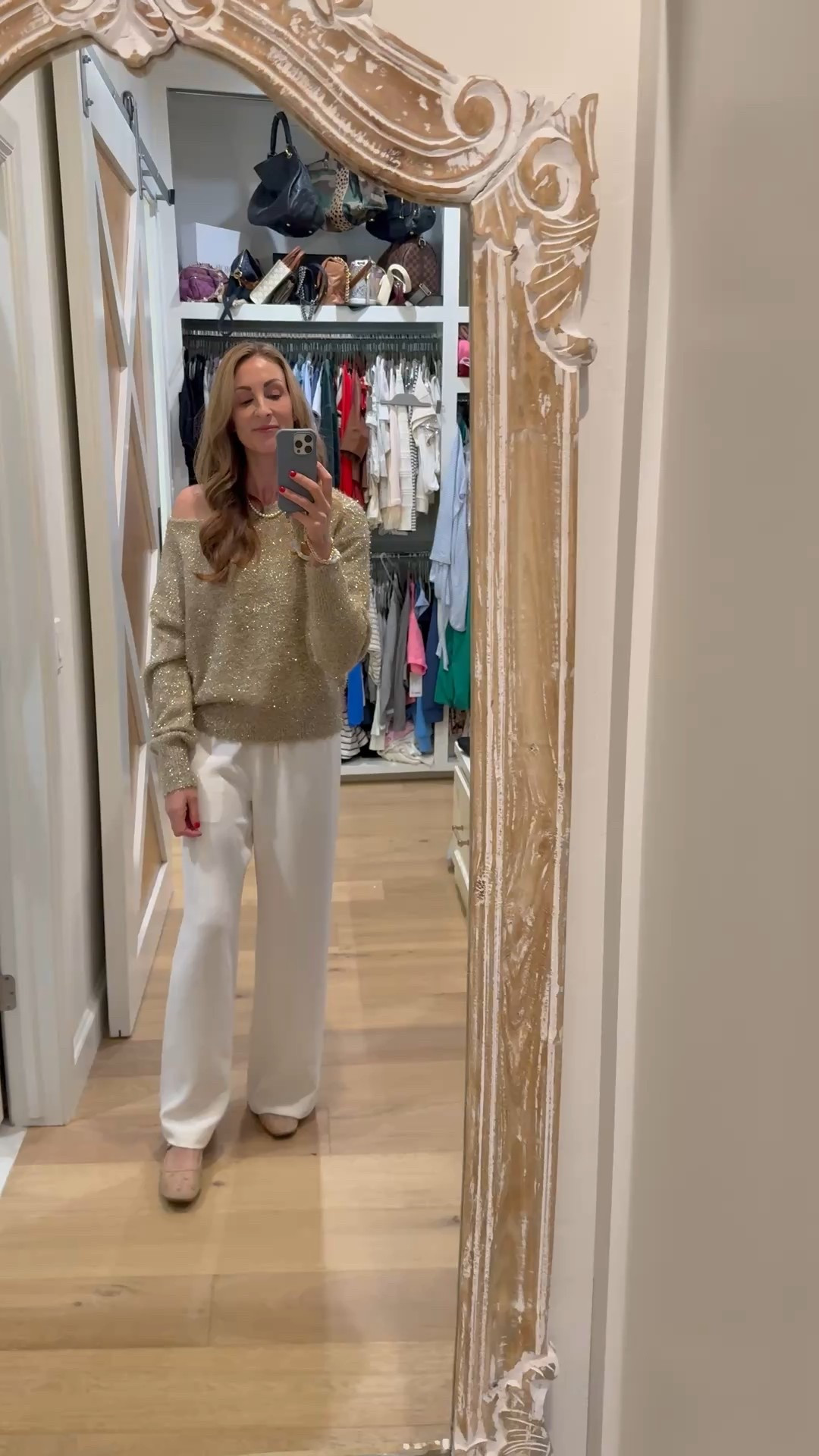 Comfortable and festive!

#LTKSeasonal #LTKOver40 #LTKHoliday