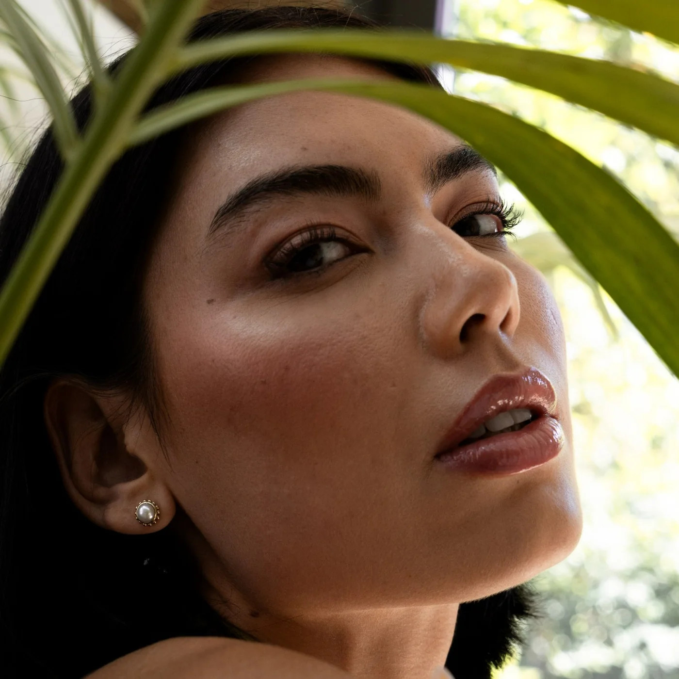 14k Gold Anemone Studs with White Pearl | Dower & Hall