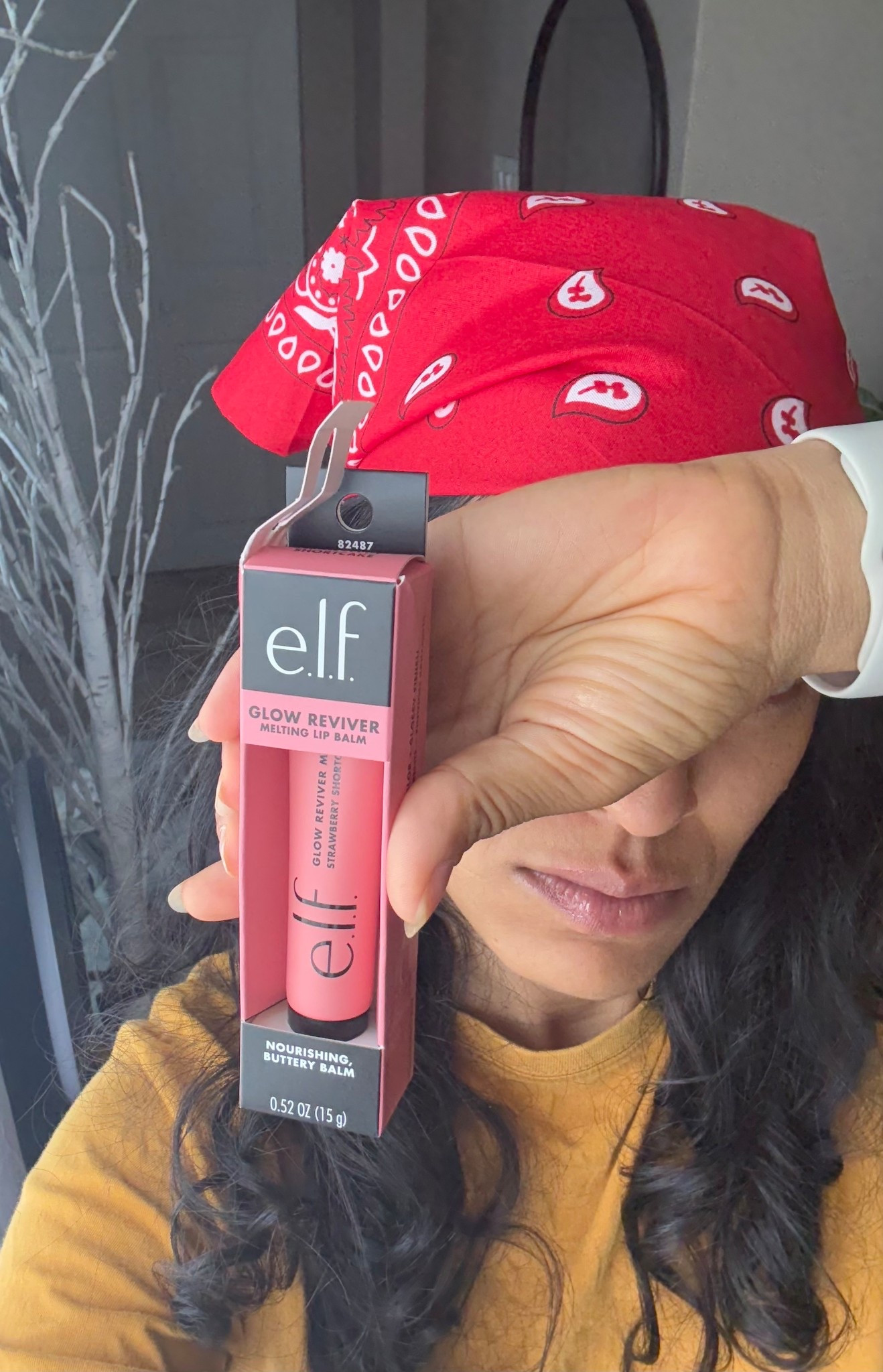 Elf glow reviver lip balm- strawberry shortcake. It’s so nourishing and flavourful leaving a sweet aftertaste.