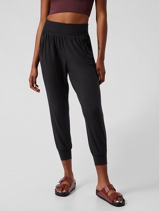 Studio Jogger | Athleta