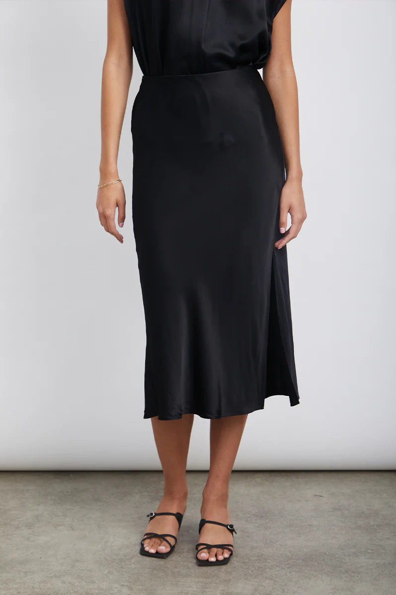 MAYA SKIRT - BLACK | Rails