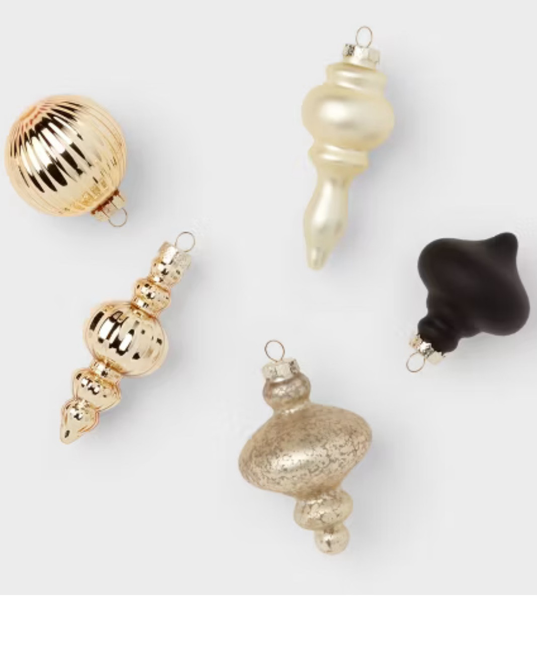 Target: Christmas ornament 

#LTKHoliday #LTKCyberWeek #LTKHome