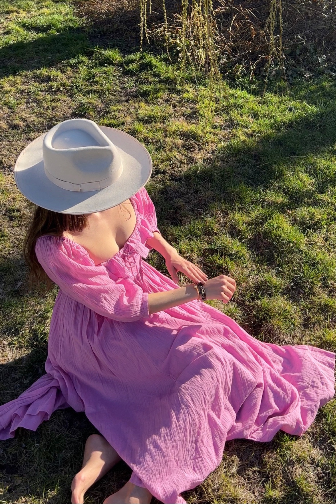 Valentine’s Day outfit. Wedding guest dress. Valentines dress. Date night outfit.

I’m wearing a size Small in the free people oasis midi dress, but I could definitely also size down to a XS.

#LTKstyletip #LTKSeasonal #LTKfindsunder100