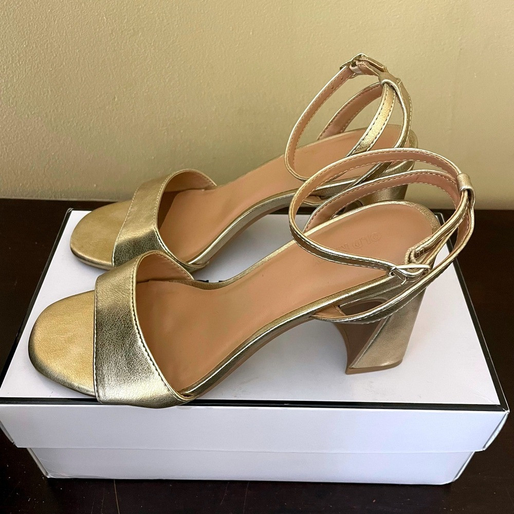 Old Navy Womens Gold Metallic\u200e Block Heel Ankle Strap Sandals Size 8 | Poshmark